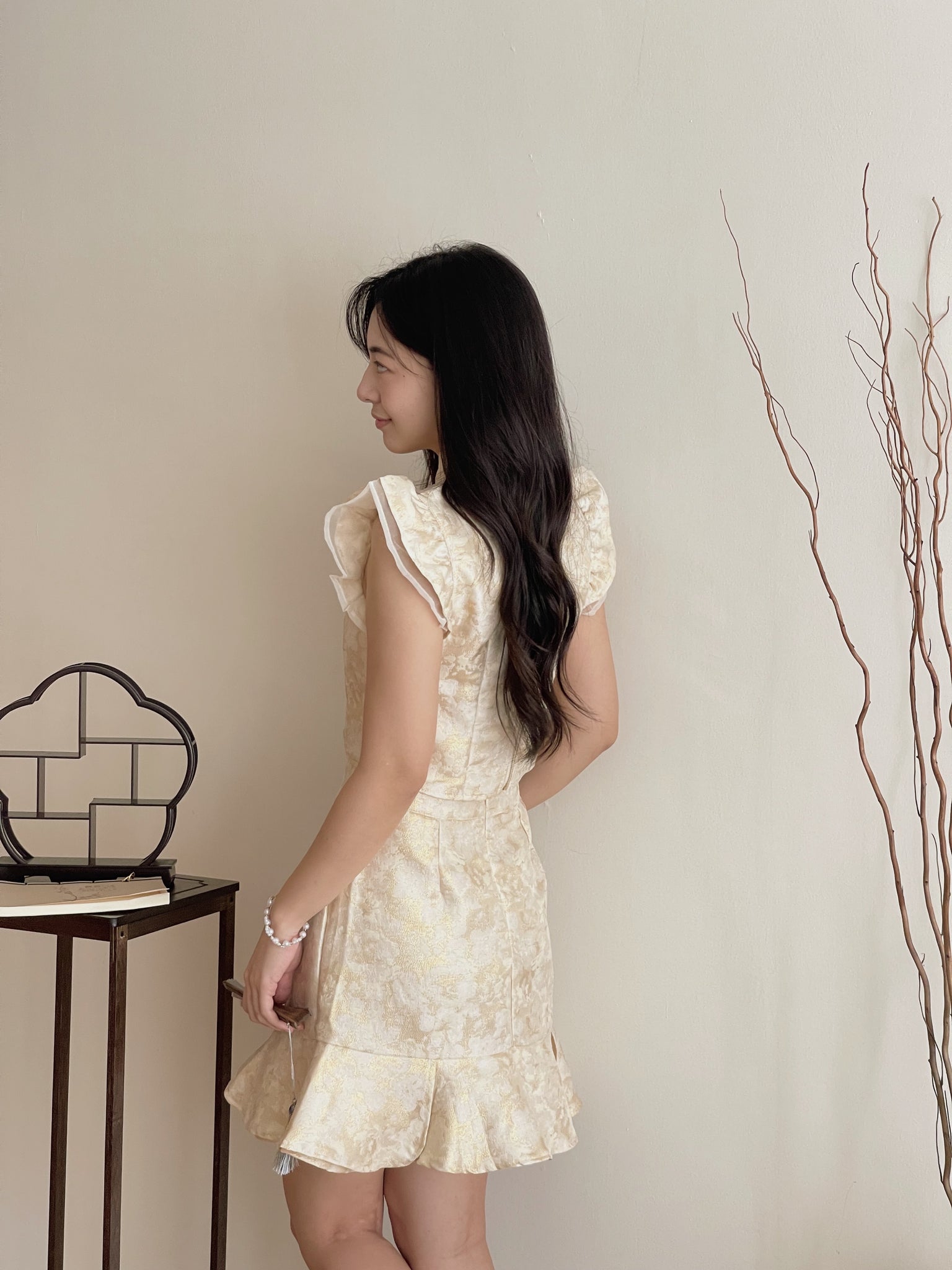 Imperial Grace Qipao Set / 锦霞灿影-盘扣对襟肩纱袖旗袍套装