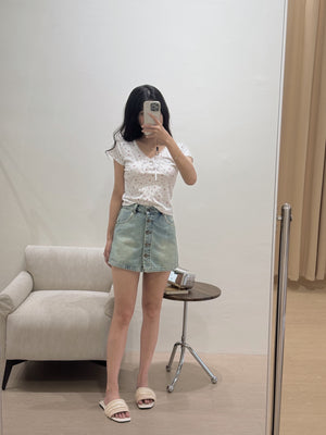Floral Vneck Top / 小碎花尖领上衣
