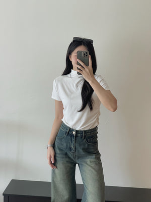 Pendant Mock Neck Top / 小吊坠半高领打底上衣