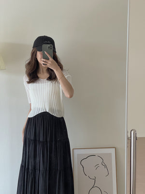 Hollow Rib Knit Top / 尖领镂空针织上衣