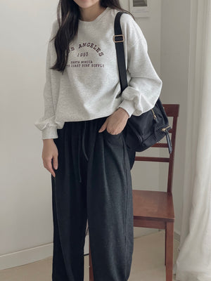 Super Comfy LA Sweater / 超舒适字母宽松卫衣