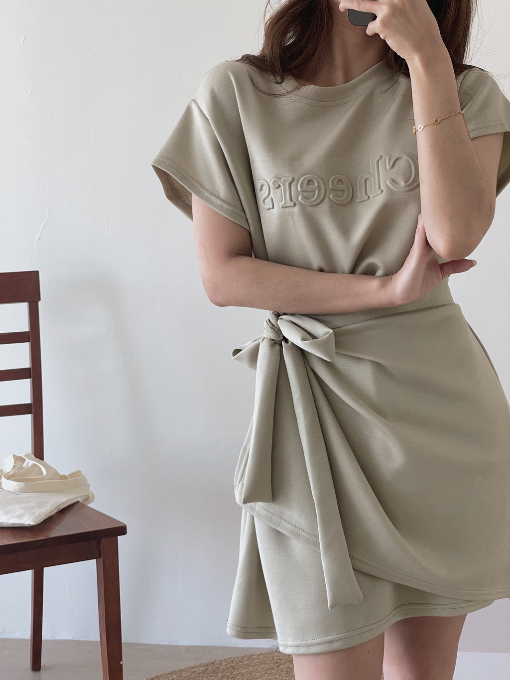 Cheers Tie Up Dress / 立体字母连身裙