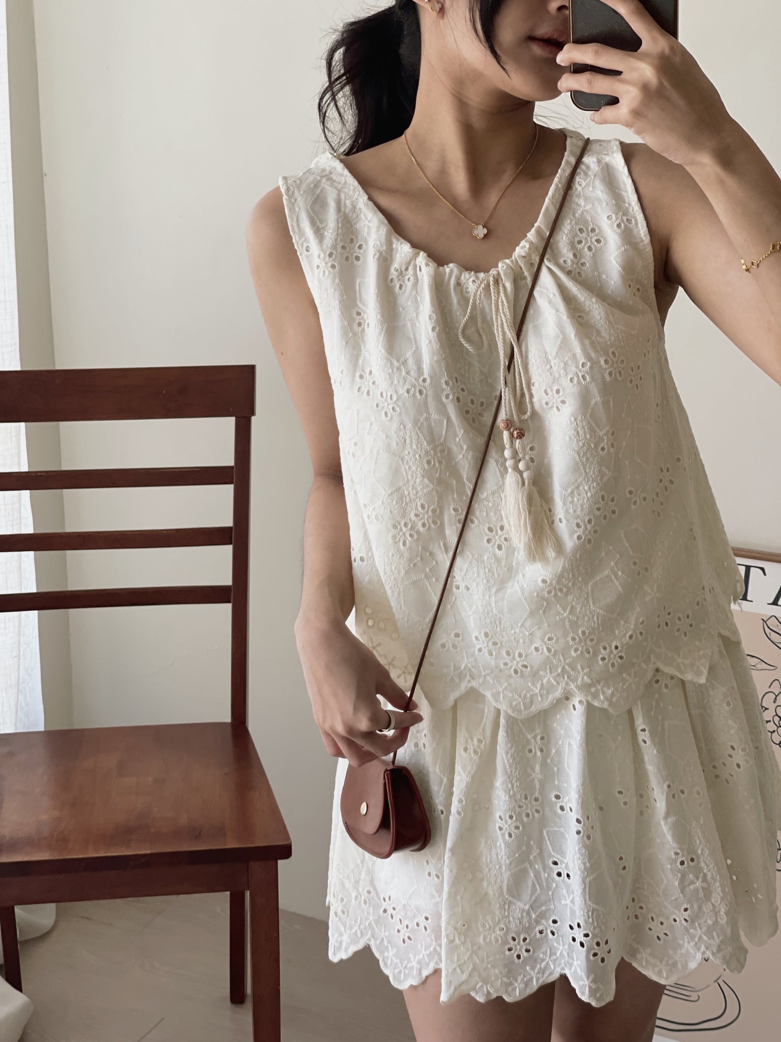 Holiday Eyelet Set / 刺绣抽绳度假套装