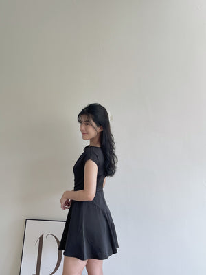 Calla Drop Shoulder Jumpsuit / 缎面落肩阔腿连身裤