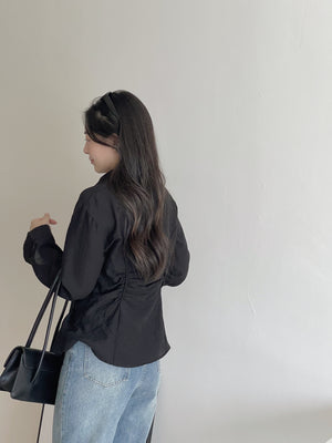 Laia Ruched Shirt / 设计感抽皱衬衫