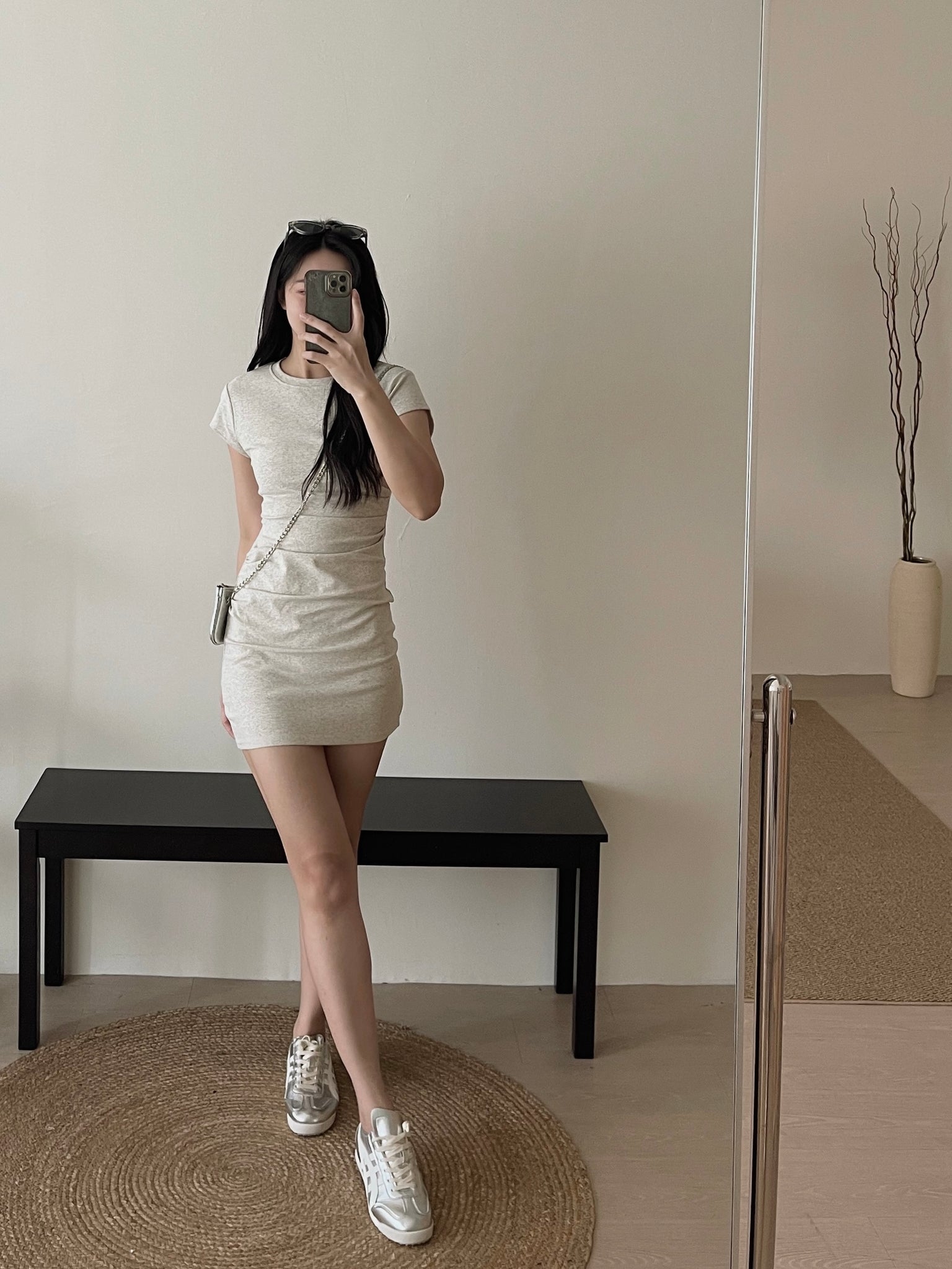 Basic Slim Dress / 基础捏皱收腰连衣裙