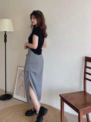 Manette Ruched Skirt / 甜酷褶皱修身半裙