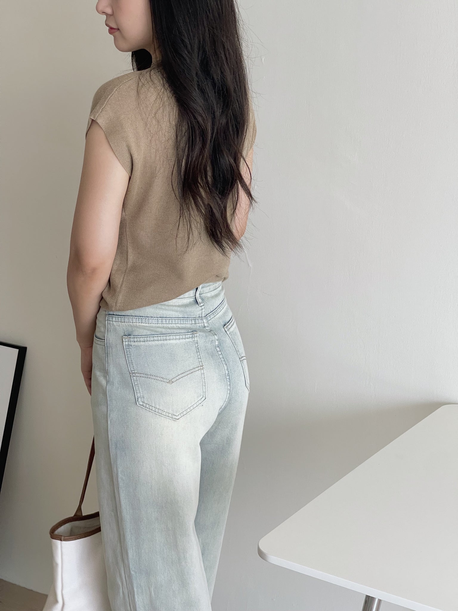 Extra Long Light Washed Jeans / 加长版浅牛仔长裤