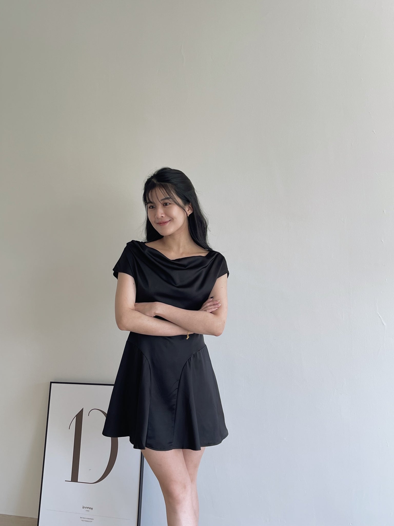 Calla Drop Shoulder Jumpsuit / 缎面落肩阔腿连身裤