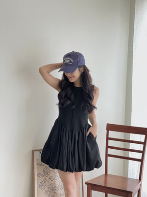 Puff Hem Babydoll Dress / 背心拼接花苞连身裙
