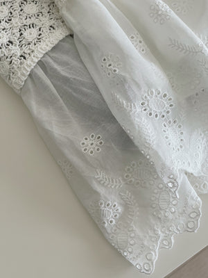 Saina Crochet 2pcs Top / 钩花针织吊带两件套