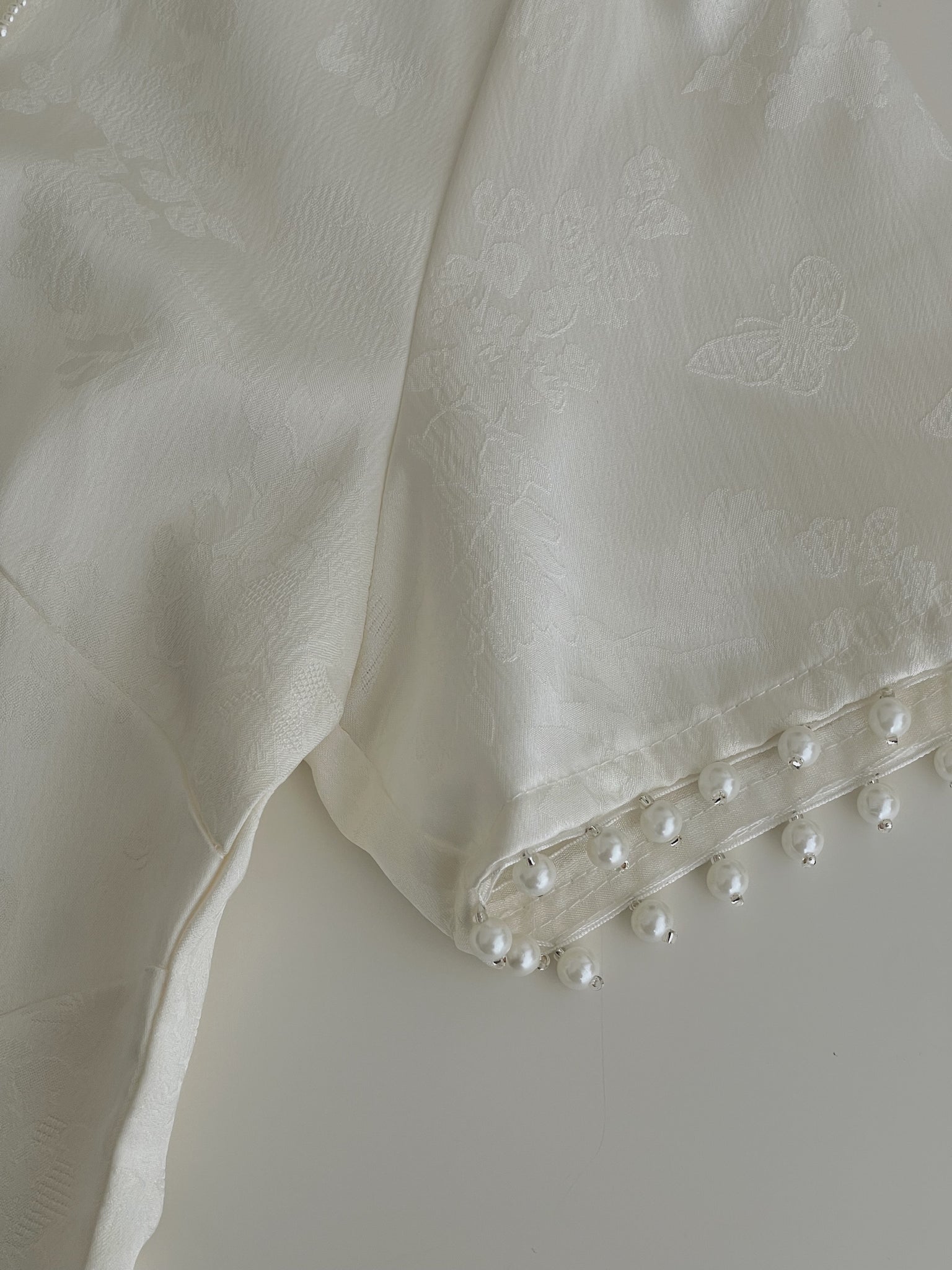 Pearl Tassel Cheongsam / 素雅珍珠流苏提花连身裙