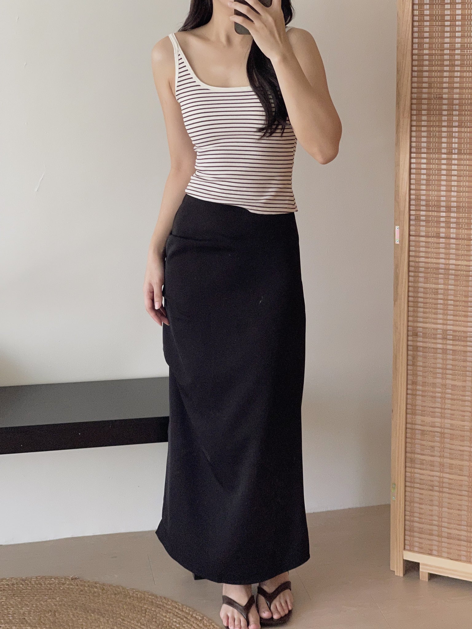 Mannette Extra Long Skirt / 加长版甜酷褶皱修身半裙
