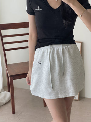 Casual Mini Embroidered Skirt / 休闲卫衣棉短裙