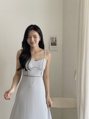 Elliana Midi Dress / 气质镂空吊带裙