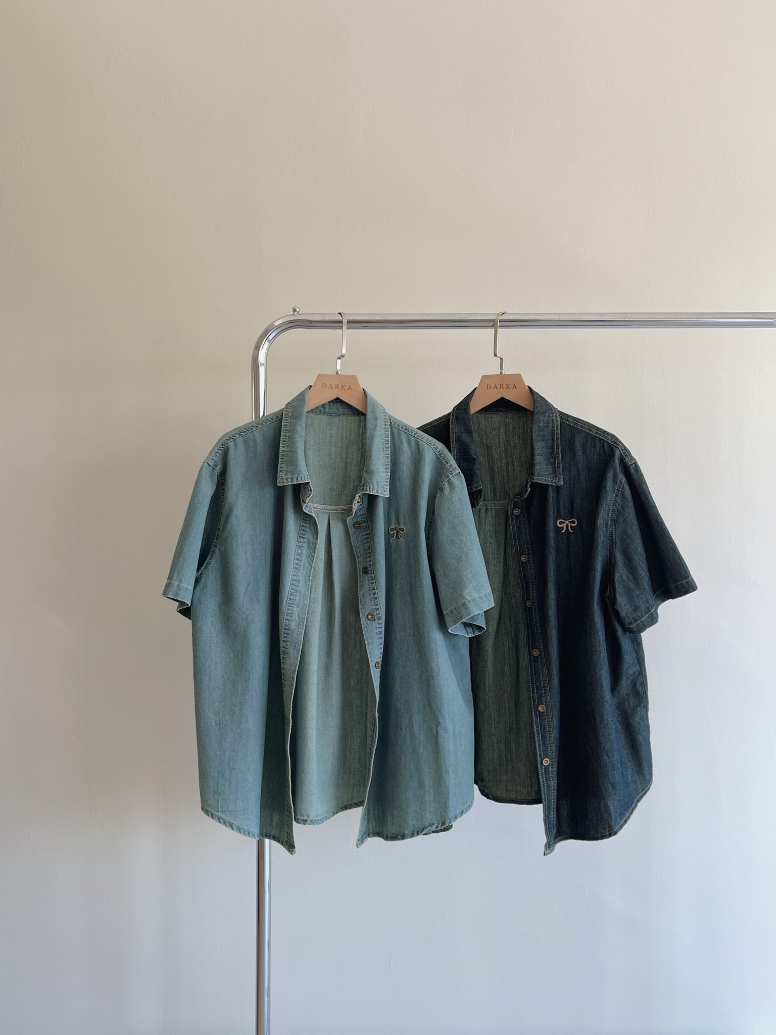 Ribbon Embroidered Outer Shirt / 刺绣软牛仔衬衣