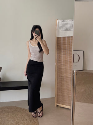 Mannette Extra Long Skirt / 加长版甜酷褶皱修身半裙