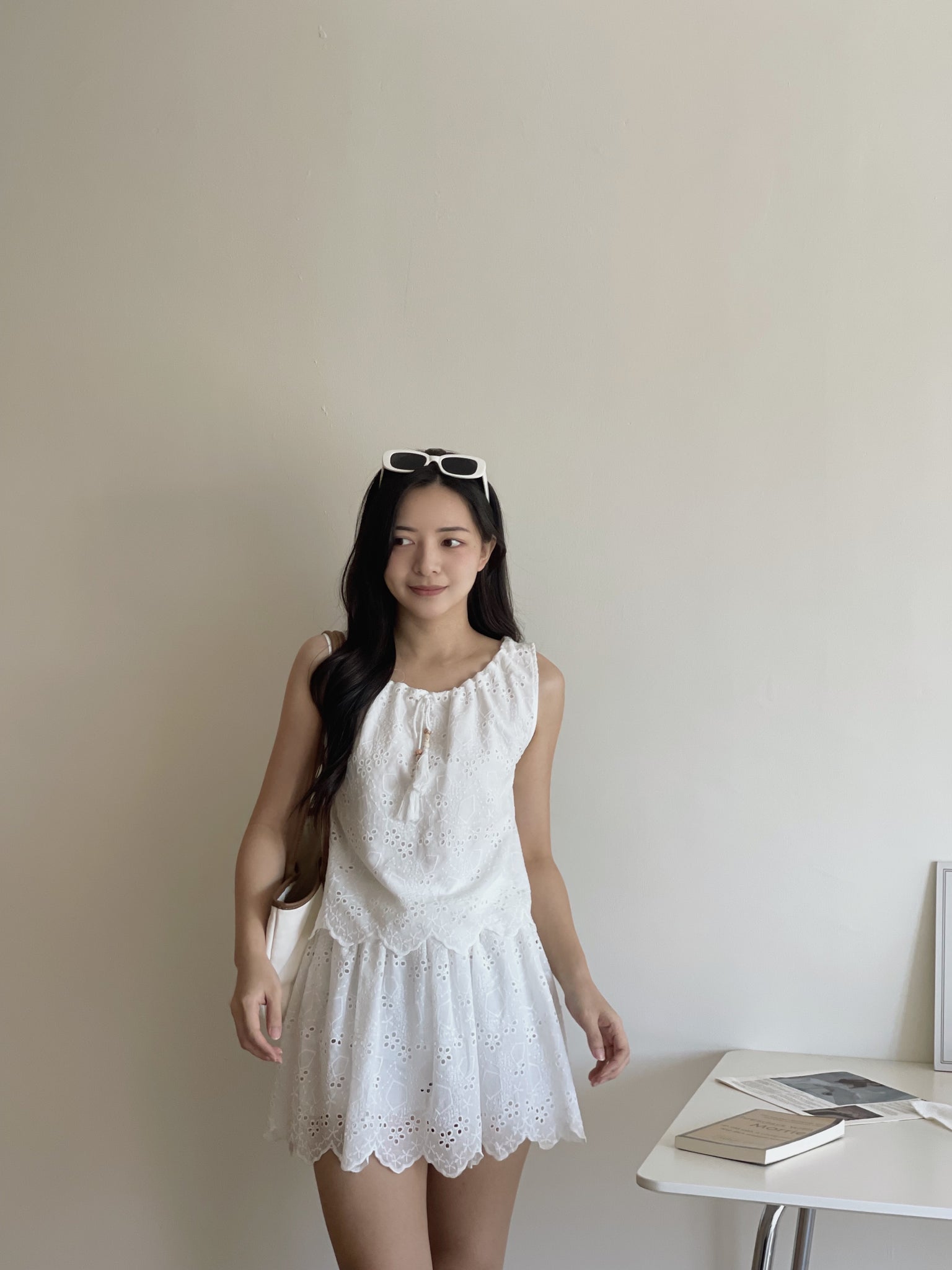 Holiday Eyelet Set / 刺绣抽绳度假套装