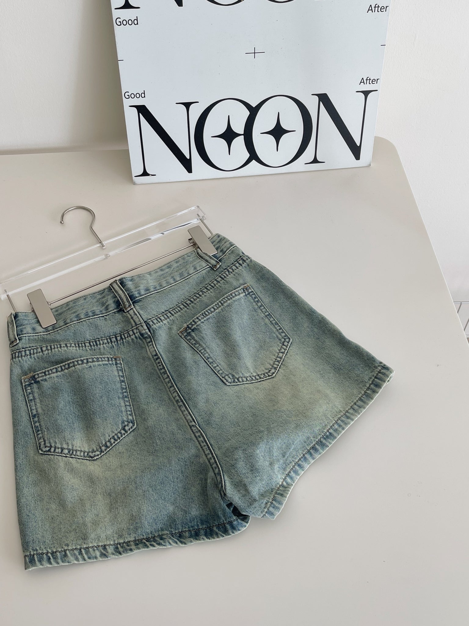 Button Up Denim Skirt / 排扣牛仔短裙