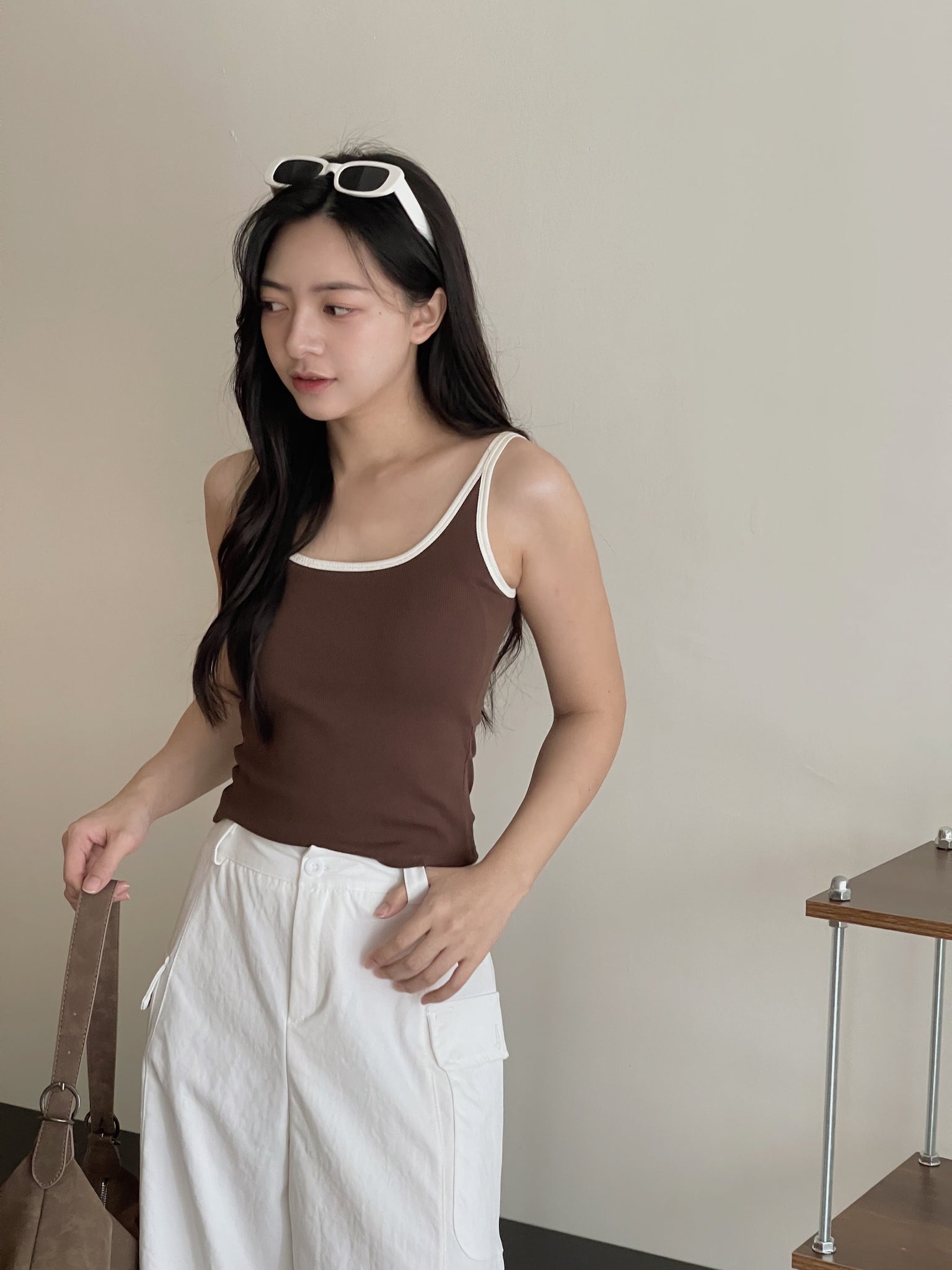 Contrast Trim Padded / 撞色边吊带胸垫背心