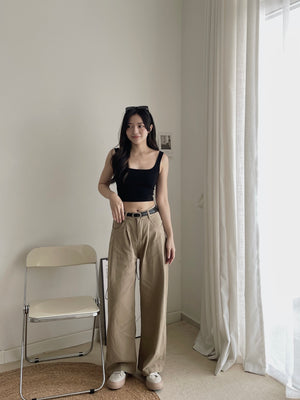 Square Neck Padded Tank Top / 方领胸垫背