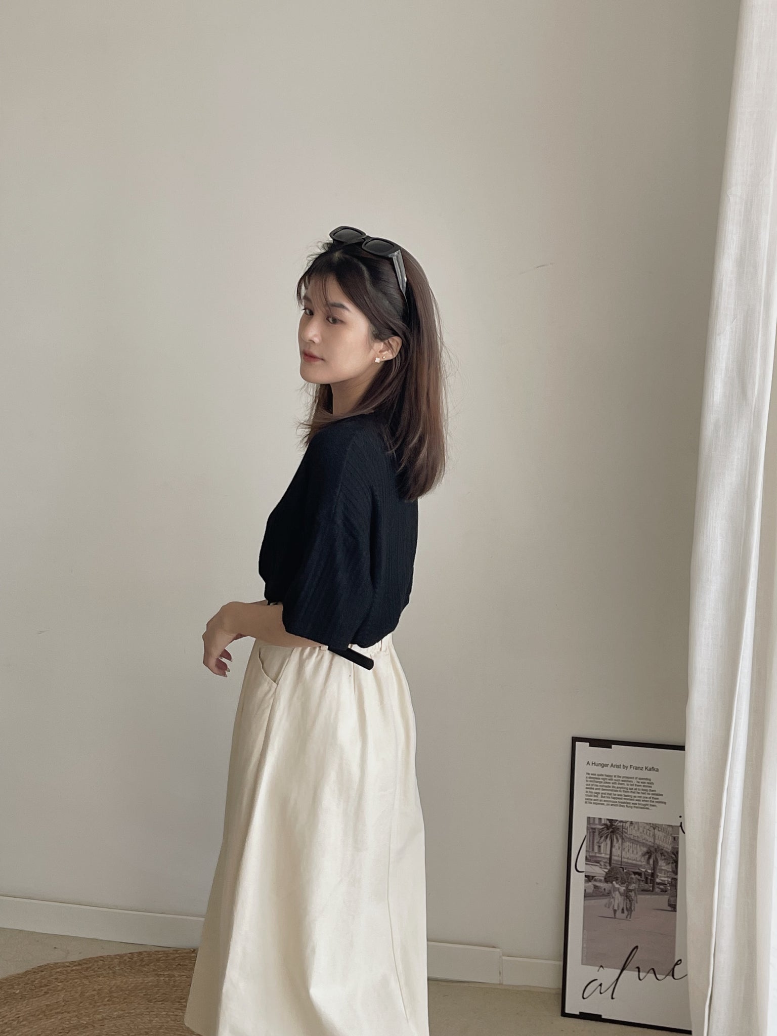 Soft Figured Crop Tee / 软料钩花圆领T