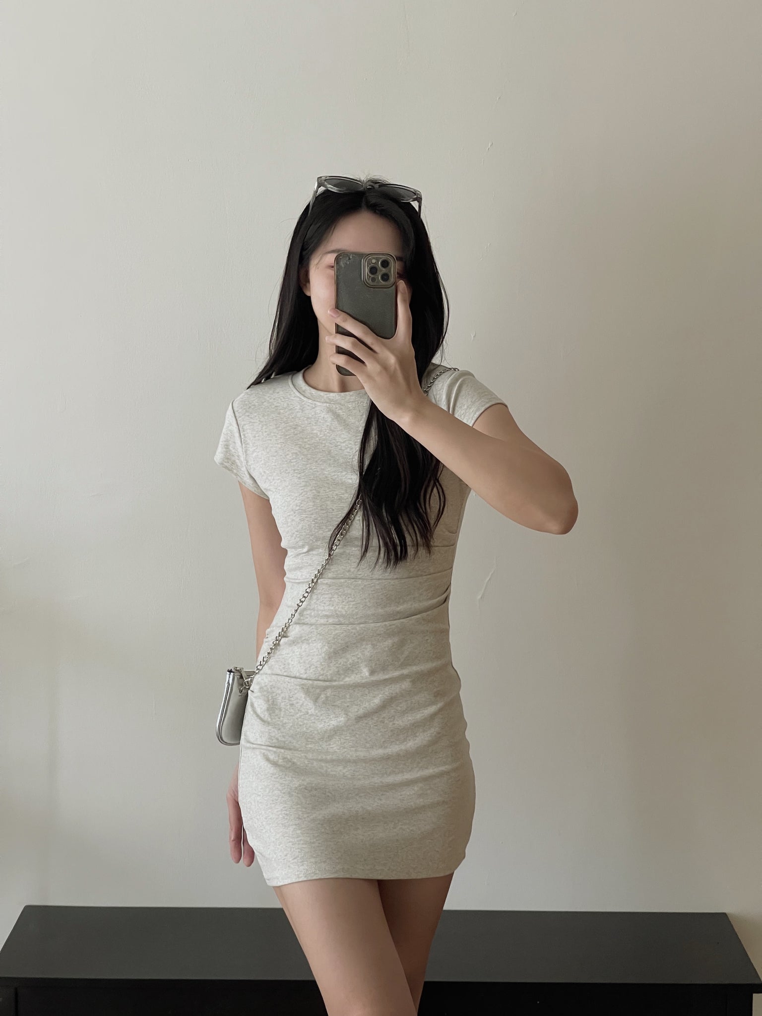 Basic Slim Dress / 基础捏皱收腰连衣裙