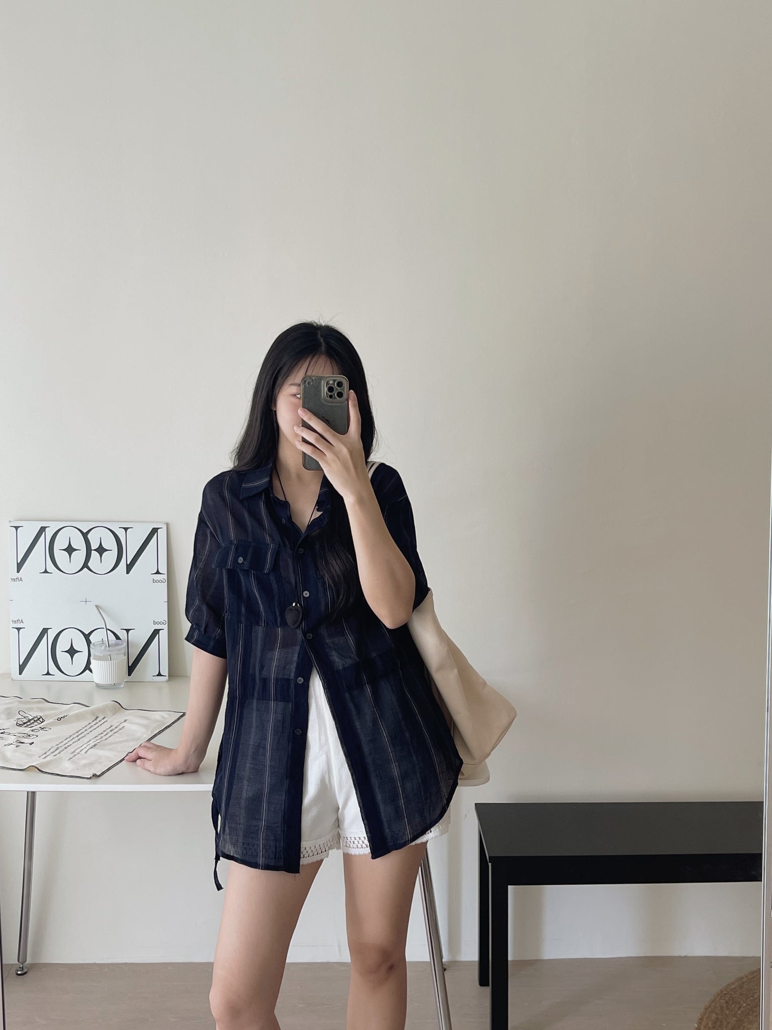 Navy Casual Striped Shirt / 慵懒宽松线条抽绳衬衫