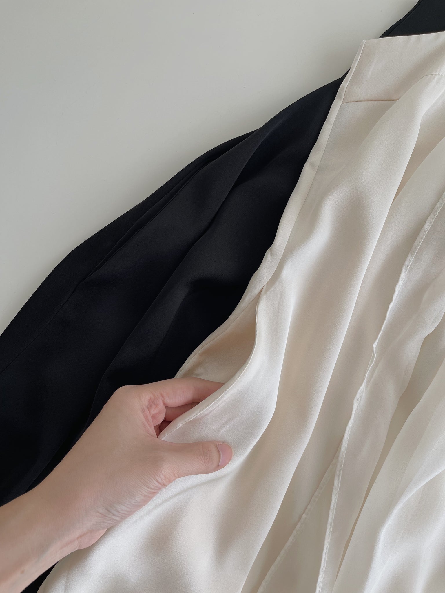 Lumiere Sash Tie Dress / 飘带高级感气质连身裙