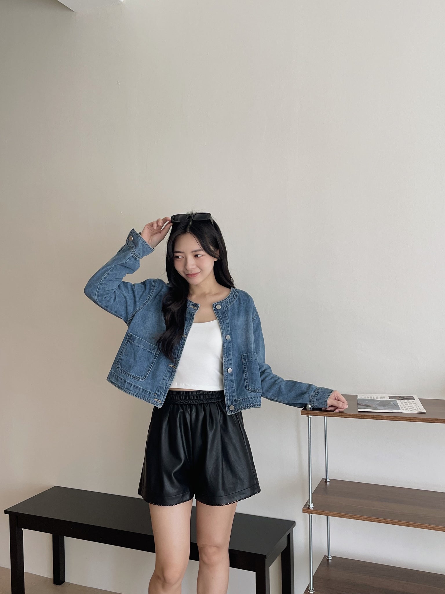 Reve Denim Outer / 复古韩版圆领牛仔外套