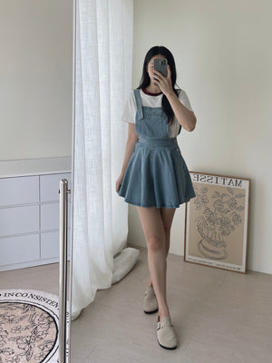 Denim Wide Leg Overall / 减龄阔腿背带裤裙
