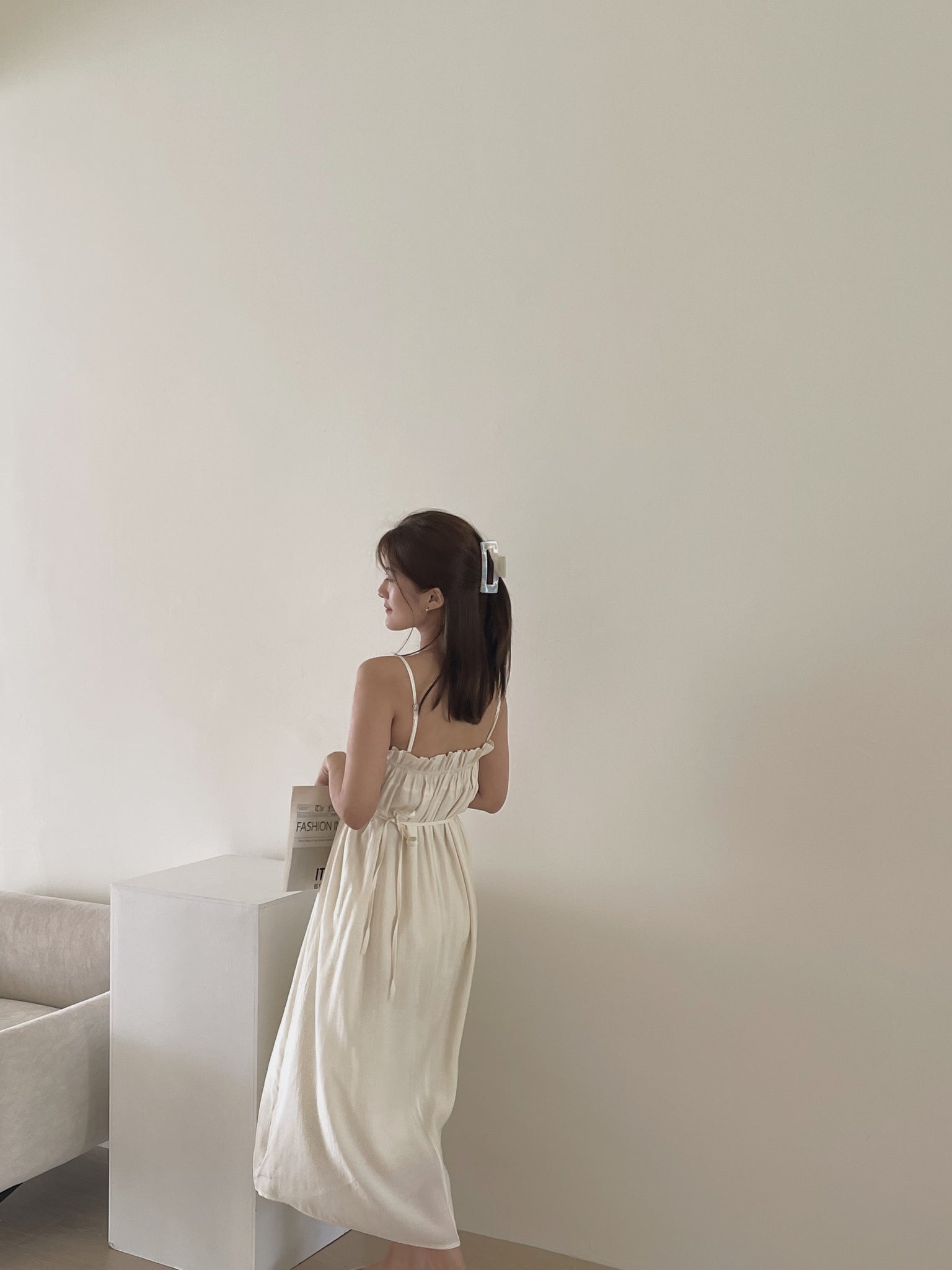 Holiday Pleated Dress / 度假抹胸吊带连衣裙