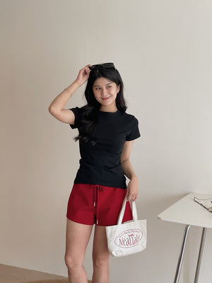 Basic Cotton Tee / 纯色基础棉质修身T恤