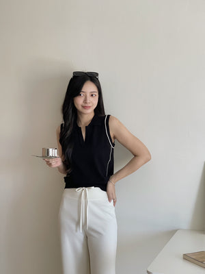 Vneck Sleeveless Knit Top / 显瘦尖领针织无袖上衣