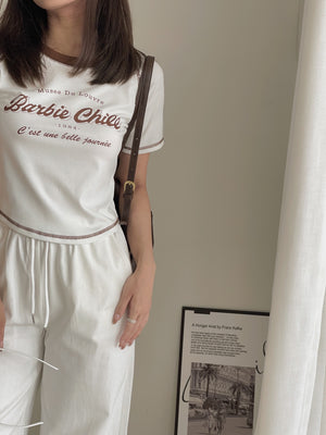 Graphic Crop Tee / 个性字母短上衣