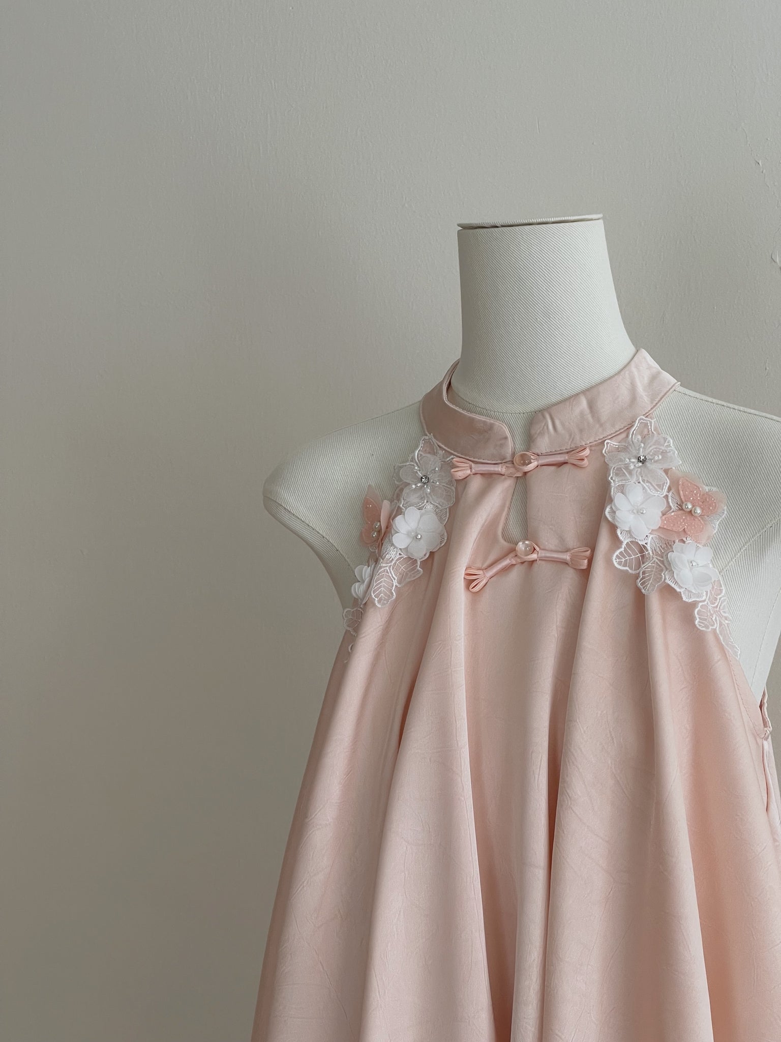 Lace Spliced Chinese Set / 中式甜美蕾丝盘扣套装