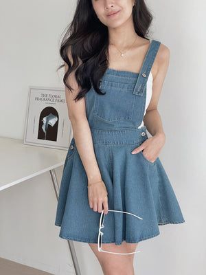 Denim Wide Leg Overall / 减龄阔腿背带裤裙