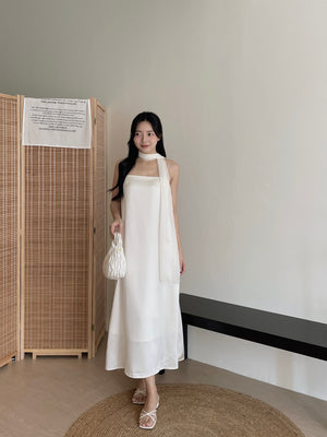 Lumiere Sash Tie Dress / 飘带高级感气质连身裙