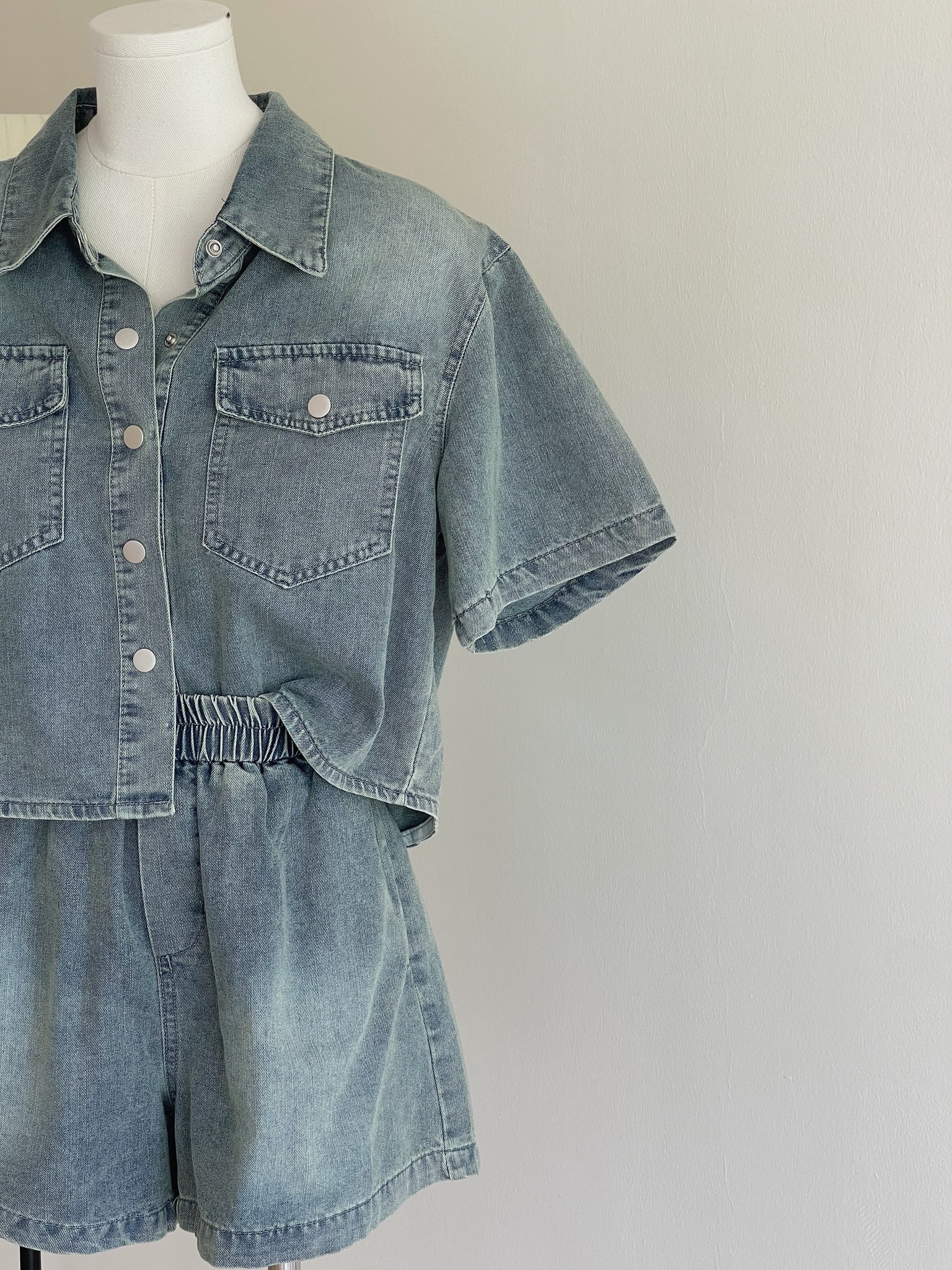 Denim Short Set / 排扣双口袋牛仔两件套