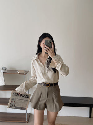 Chic Casual Shirt  / Polo尖领干练宽松衬衣