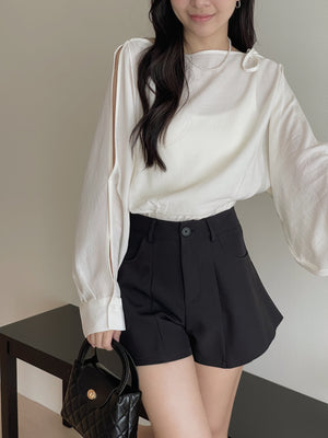 Luminous Chiffon Blouse / 柔光漫纱镂空遮肉小衫