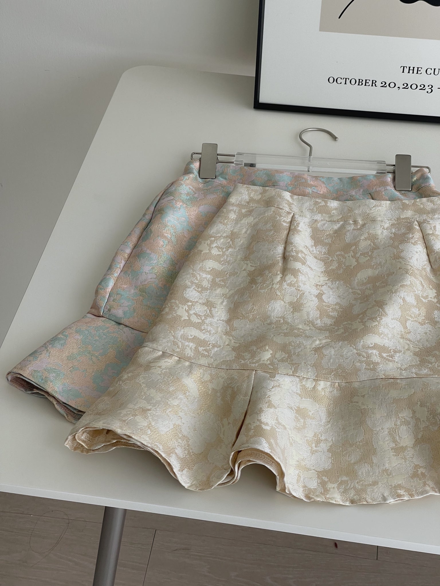 Imperial Grace Qipao Set / 锦霞灿影-盘扣对襟肩纱袖旗袍套装