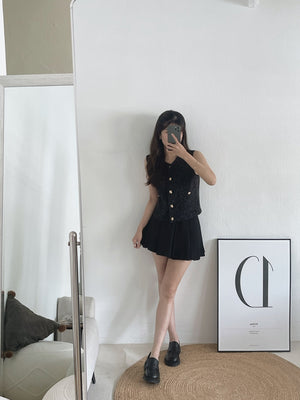Emily Tweed Vest / 精致金扣小香马甲