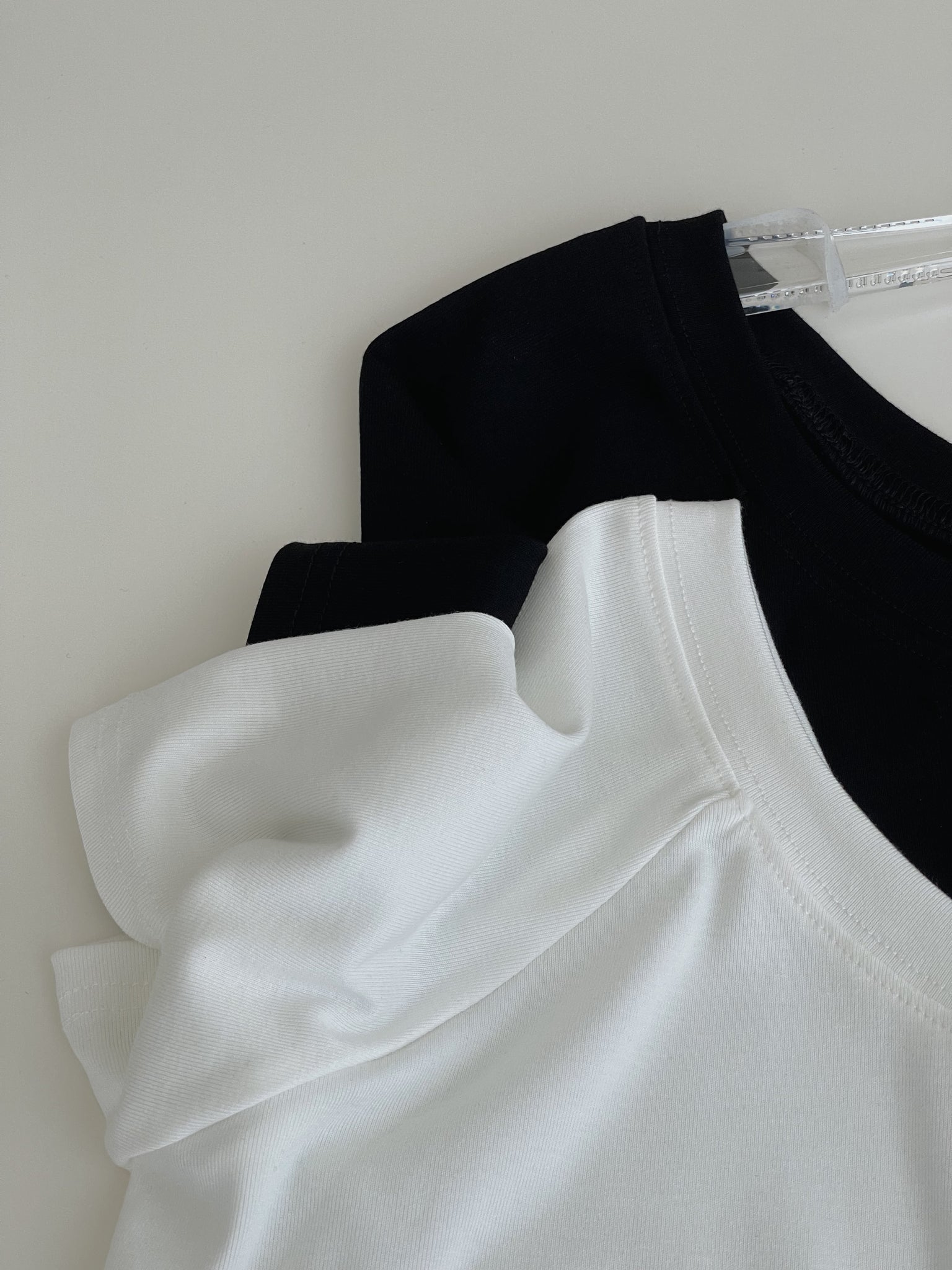 Twist Waist Crop Top / 收腰拧结两穿短T恤