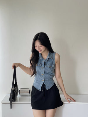 Collar Back Ribbon Top / 牛仔翻领后系带上衣