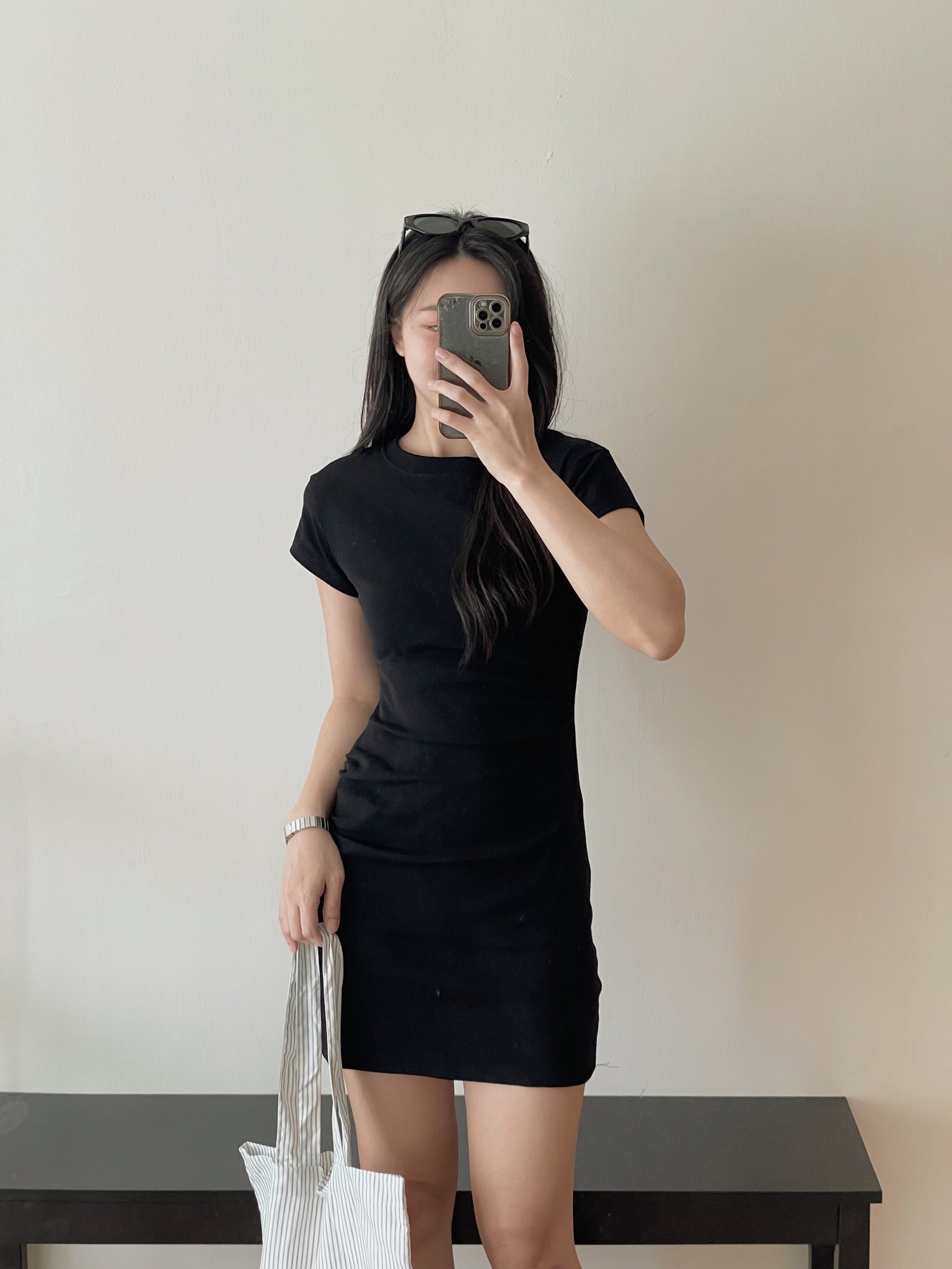 Basic Slim Dress / 基础捏皱收腰连衣裙