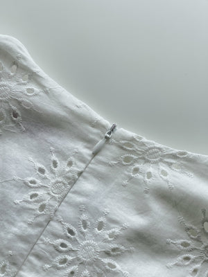 Eyelet Embroidered Cutout Dress / 挖空设计感连衣裙