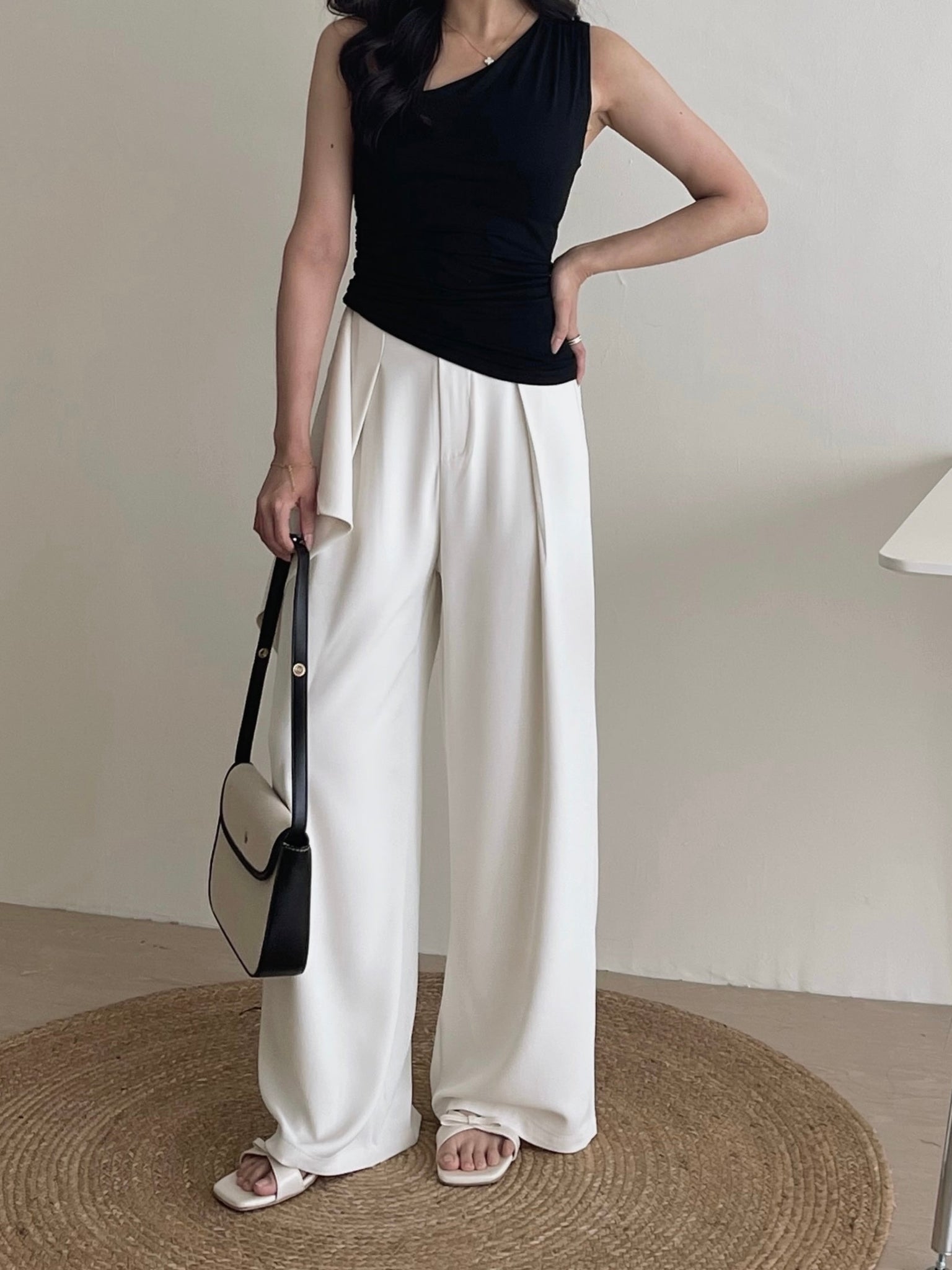Bow Low Heeled Sandals / 修饰脚宽小高跟凉鞋