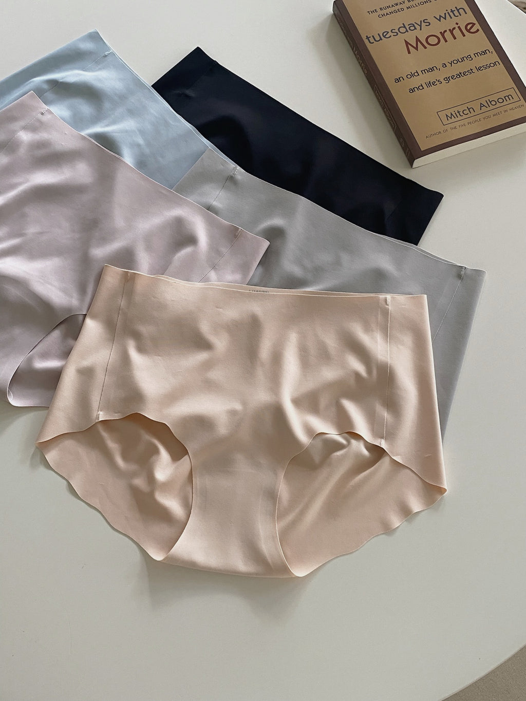 Ultra Seamless Panties 5pcs / 蜜桃爱心臀无痕内裤