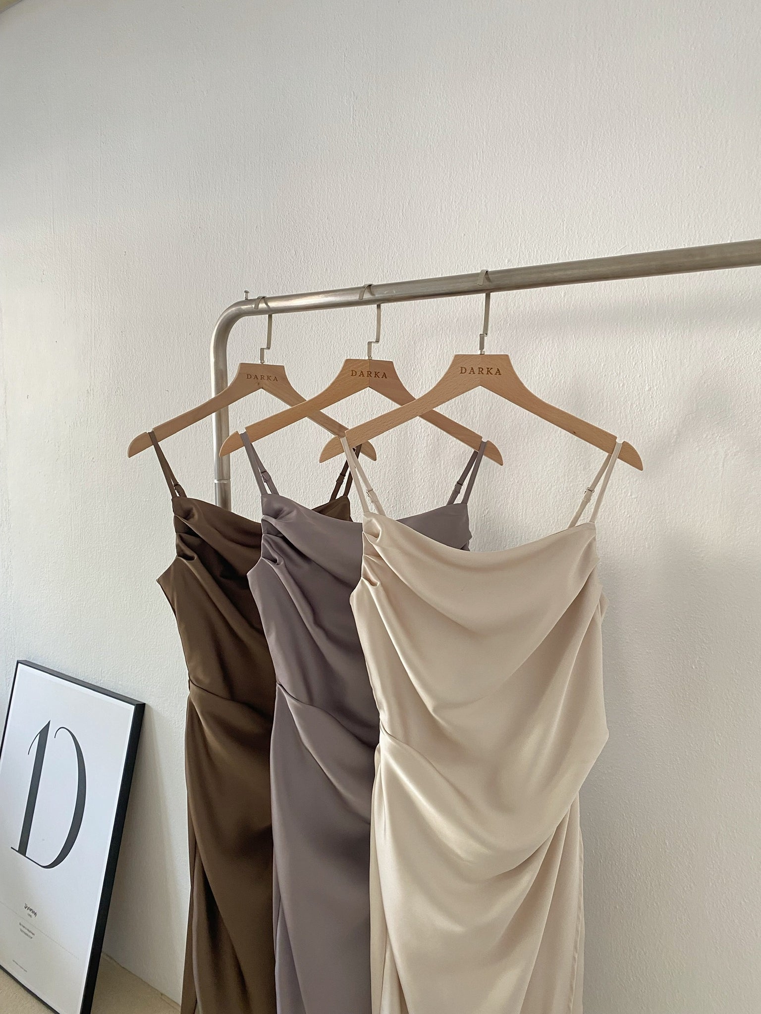 Camila Satin Dress / 開衩緞面吊帶裙